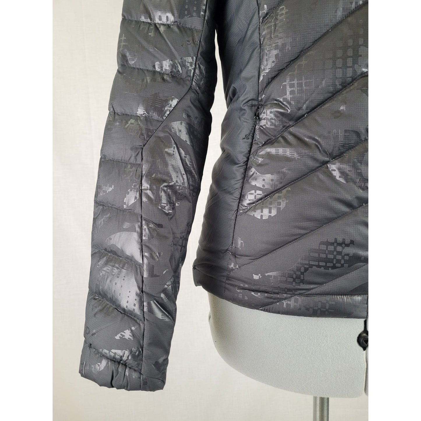 Salomon Black Micro Down Puffer Jacket Women's Sz XS