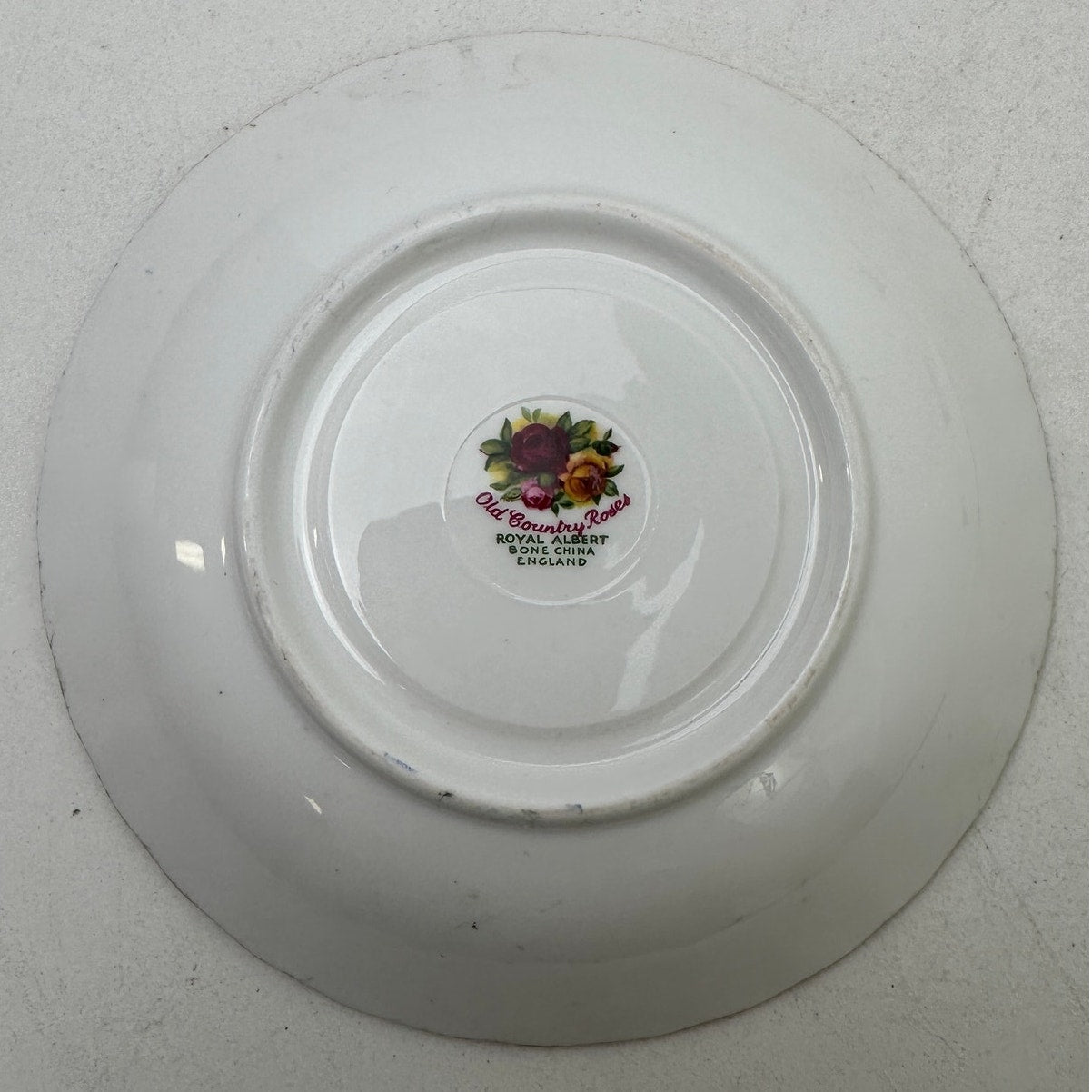 Vintage Royal Albert "Old Country Roses" Bone China Teacup & Saucer | Set of 3