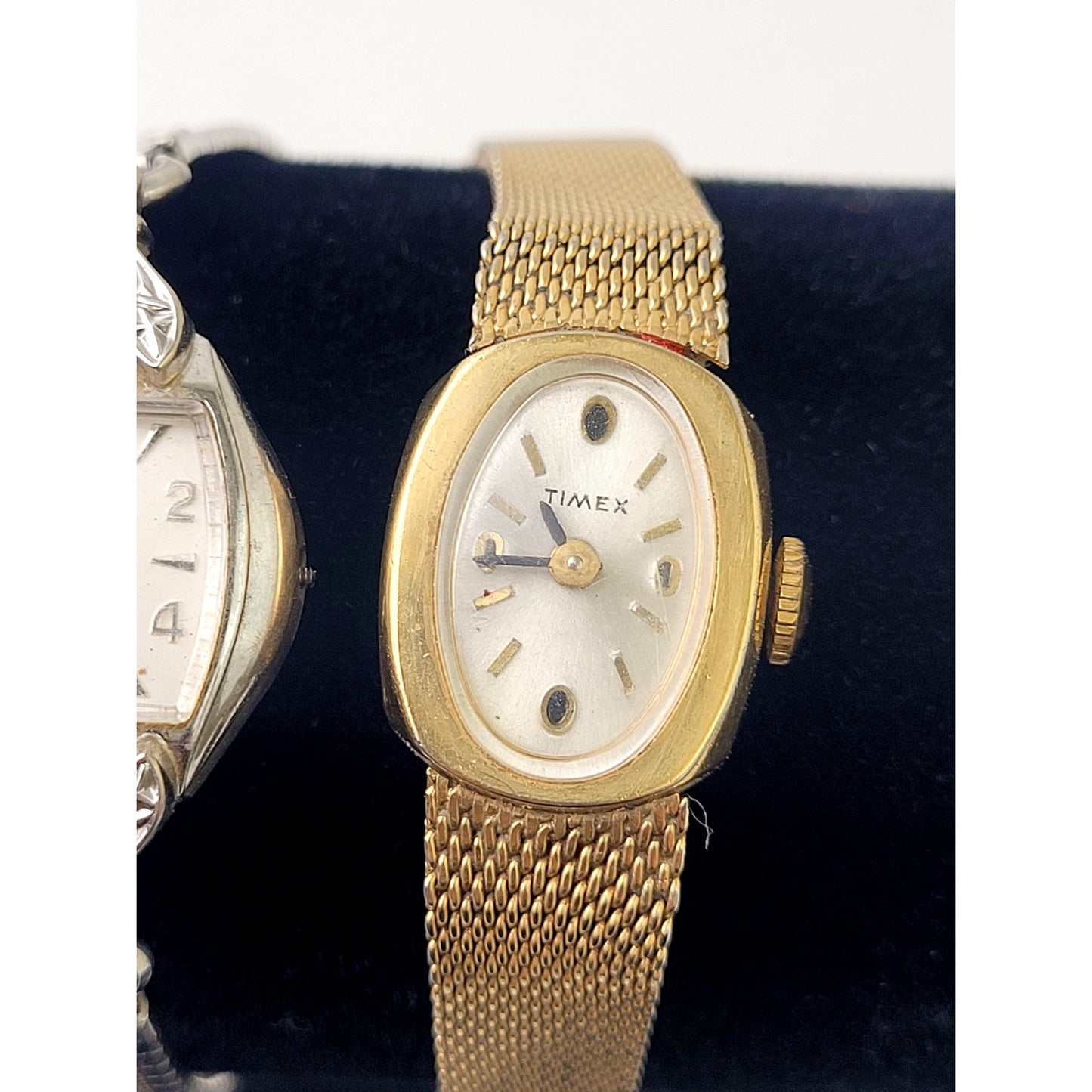 Vintage Watch Lot Bulova, Timex, Helbros, Elgin, Seiko GF