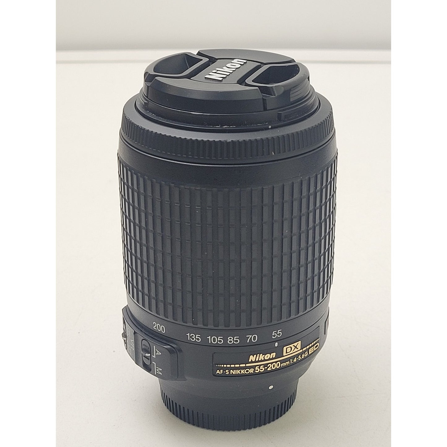 Nikon D60 DSLR & 18-55 f/3.5-5.6G Nikkor Lens+Case, Batteries, SD Card, Charger