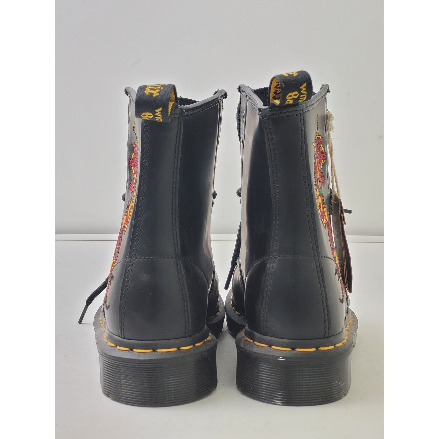 Dr. Martens 1460 Leather Boots w Dragon Embroidery Women's Sz 37 NWT