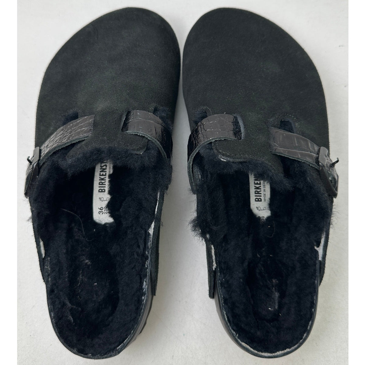 Birkenstock Boston Black Shearling Suede Clogs w/ Embossed Strap Women's Sz 5