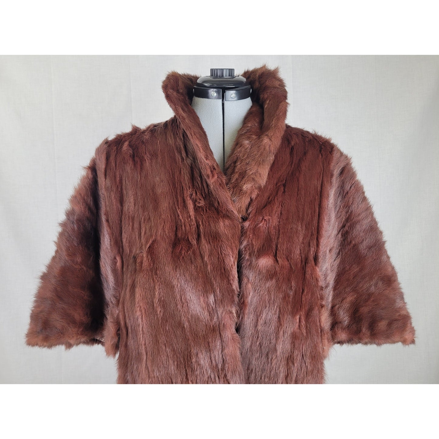 Vintage MacDougall's Seattle Adjustable Mahogany Mink Fur Stole Capelet