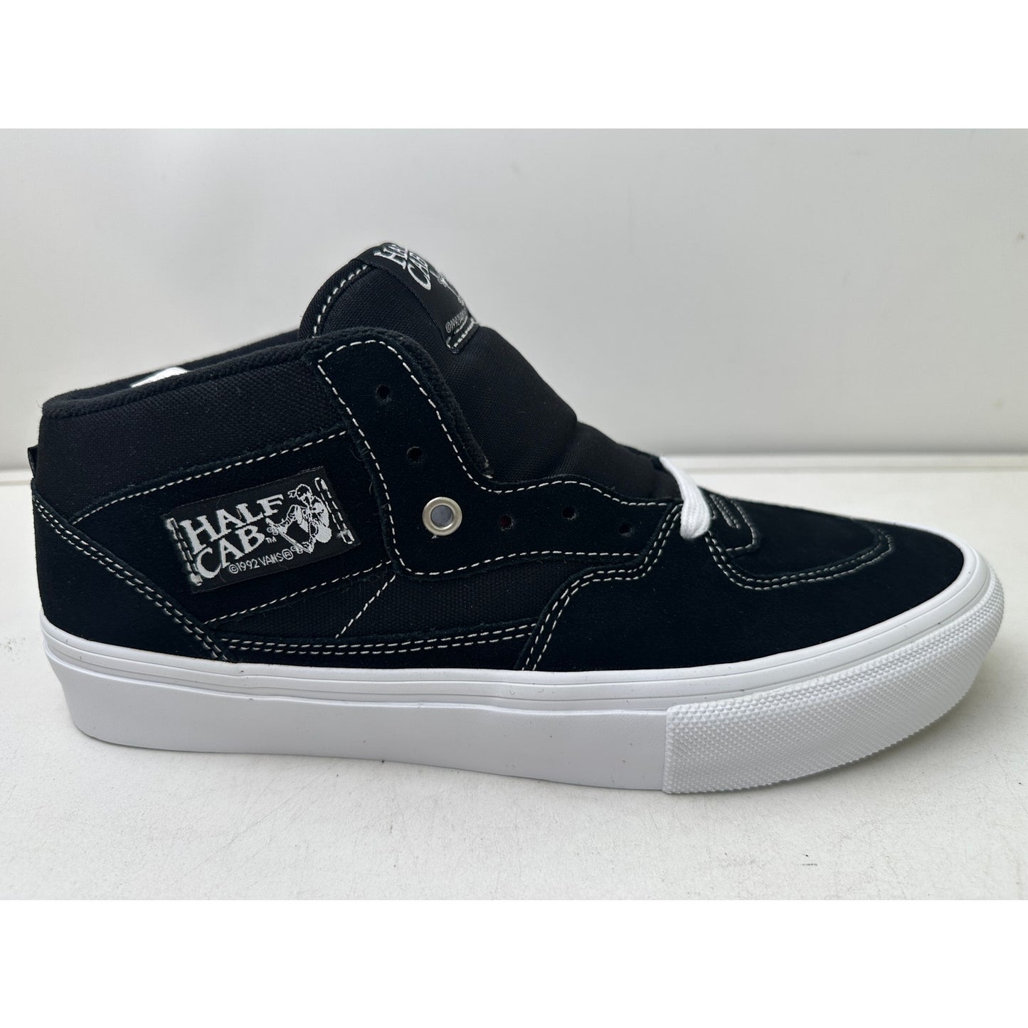 Vans Skate Half Cab Black/White Sneakers Men's Sz 10 | New In Box