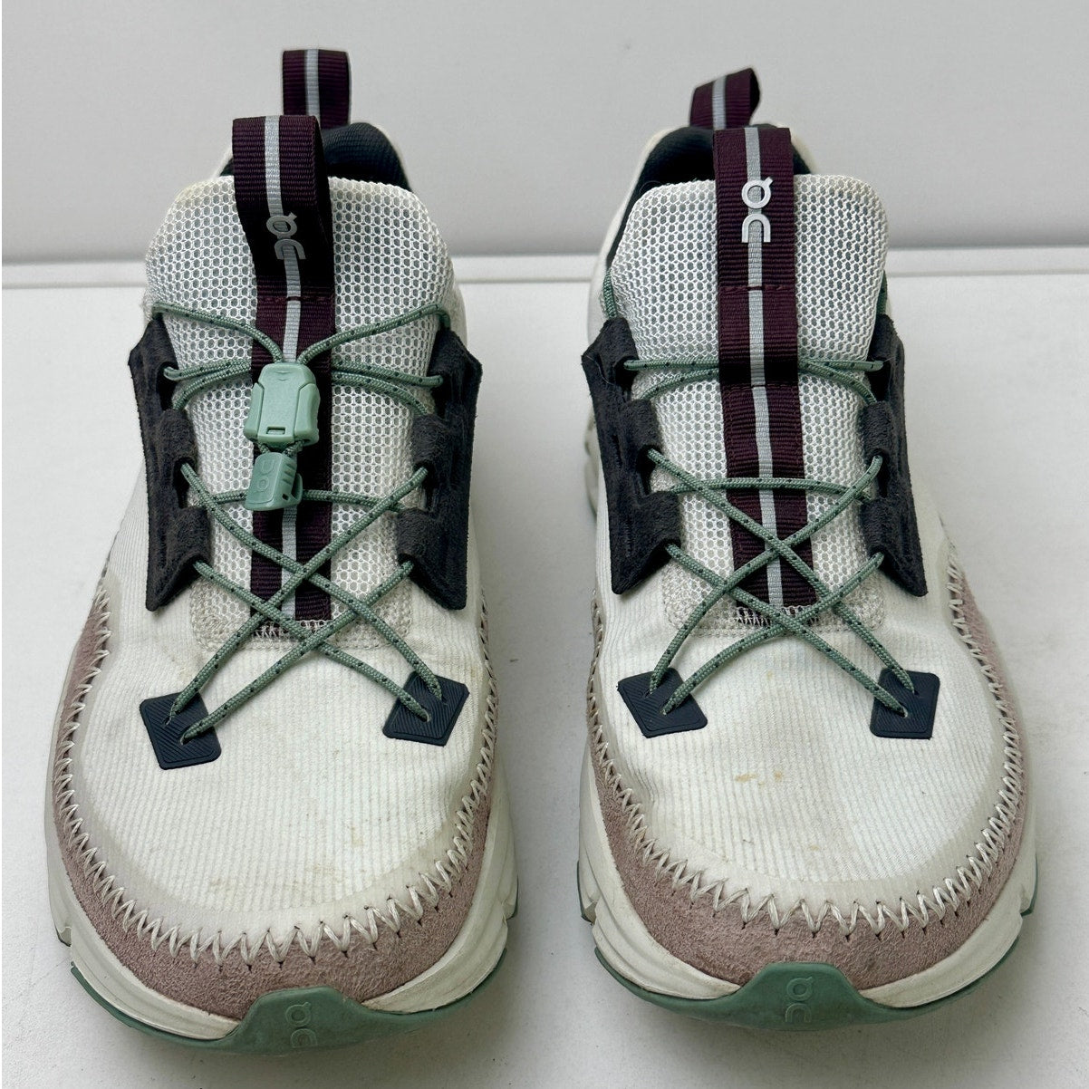 On Cloud Cloudaway "Ice Moss" Sneakers Women's Sz 9