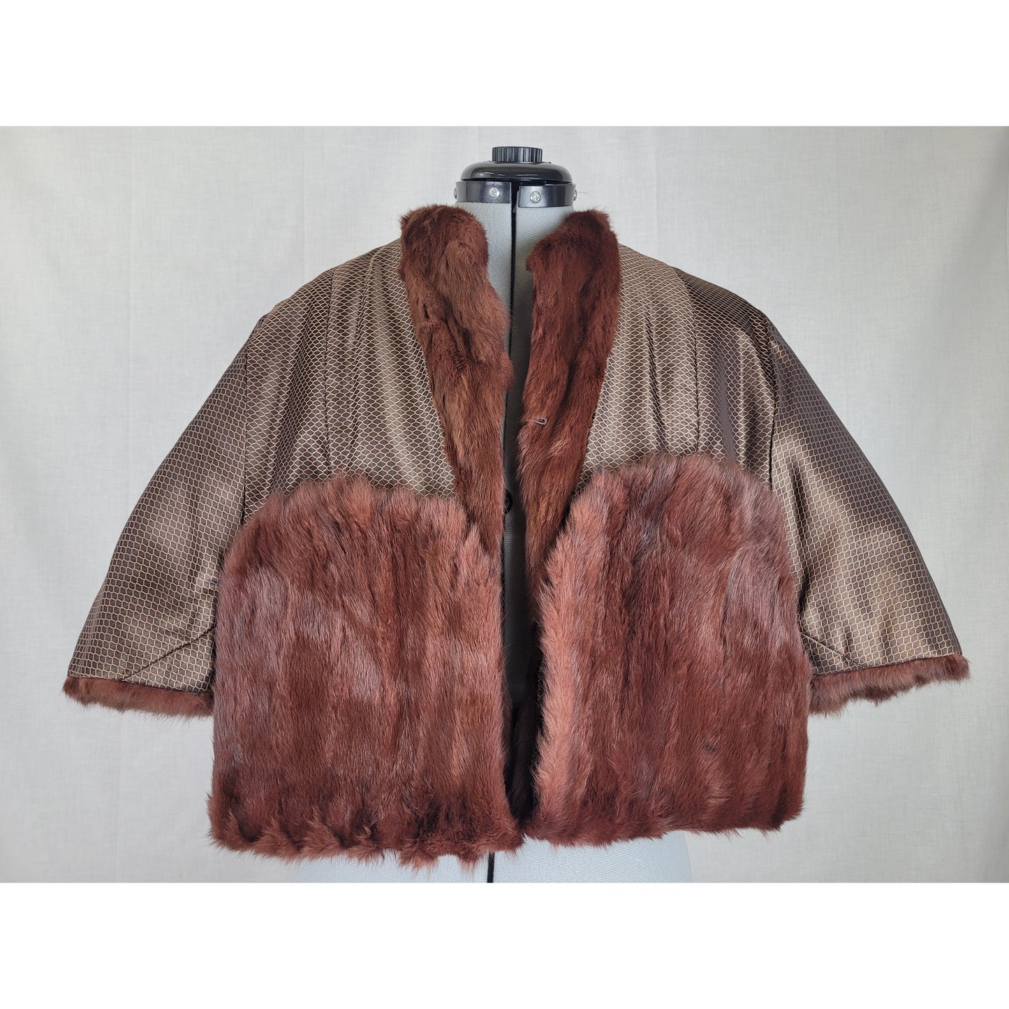 Vintage MacDougall's Seattle Adjustable Mahogany Mink Fur Stole Capelet