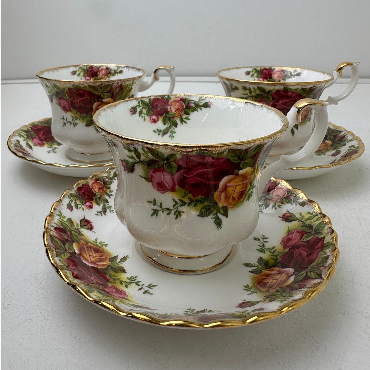 Vintage Royal Albert "Old Country Roses" Bone China Teacup & Saucer | Set of 3
