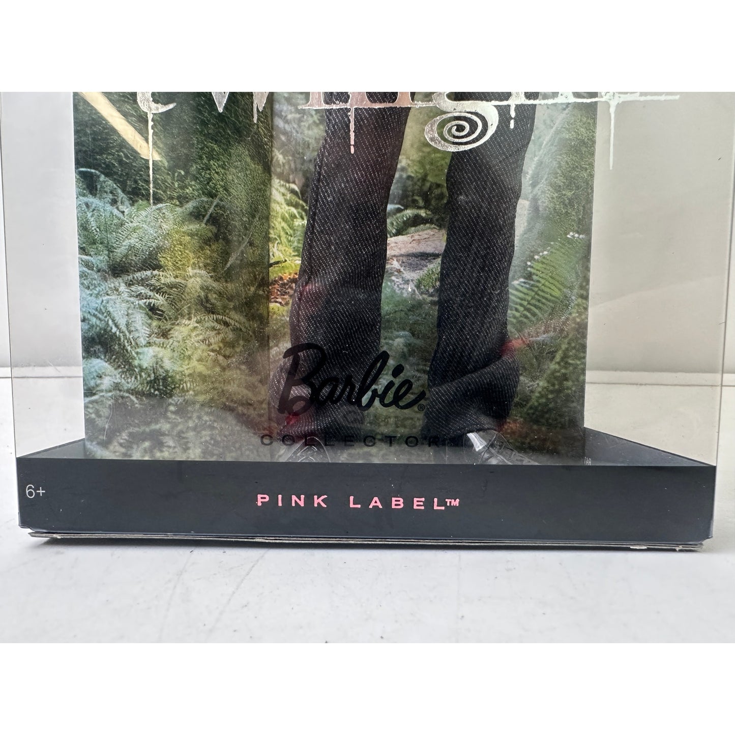 2009 Mattel Barbie Collector Twilight Saga Edward Cullen Doll Pink Label NIB