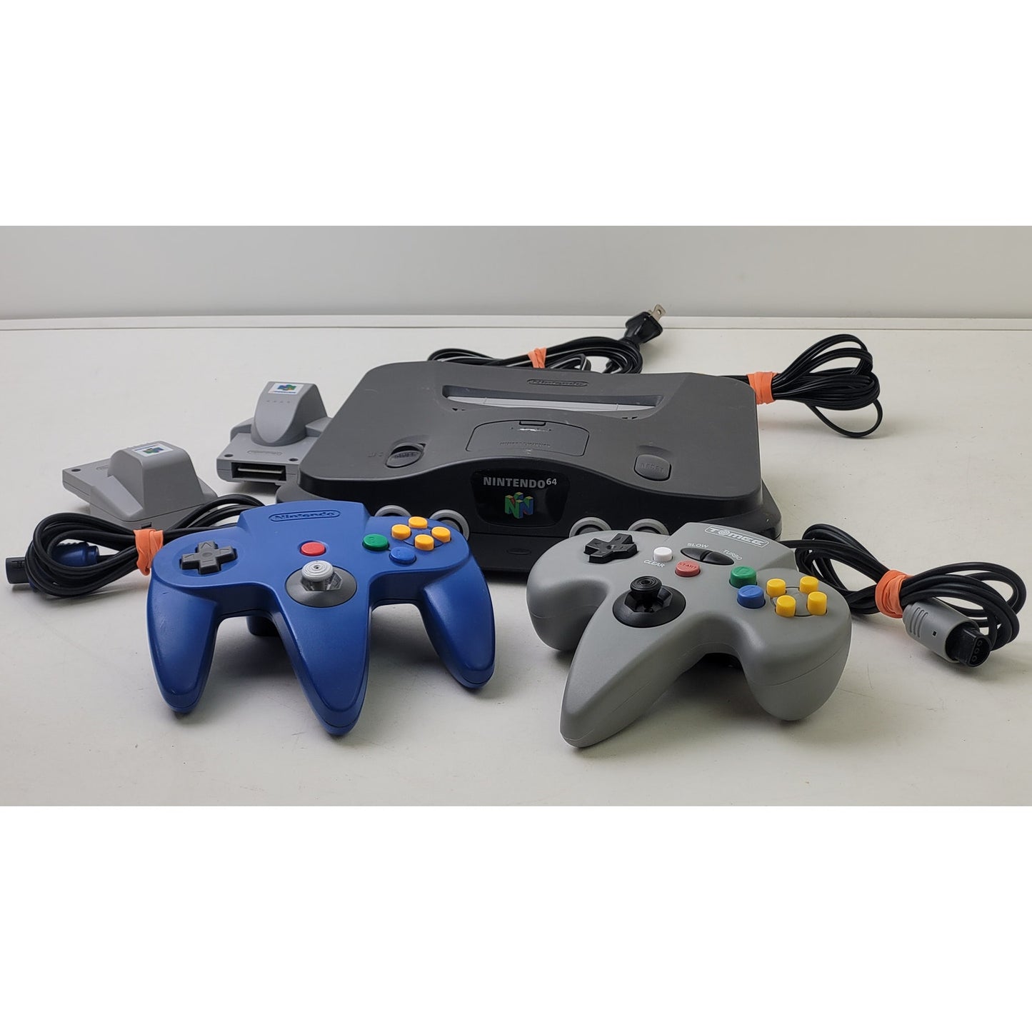 Nintendo 64 NUS-001 Console Bundle w 2 Controllers, 2 Rumble Packs, & Cables
