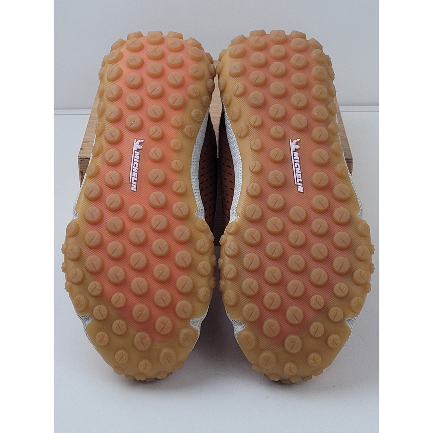 Under Armour HOVR Summit Fat Tire Trail Running Shoes Women's Sz 8.5