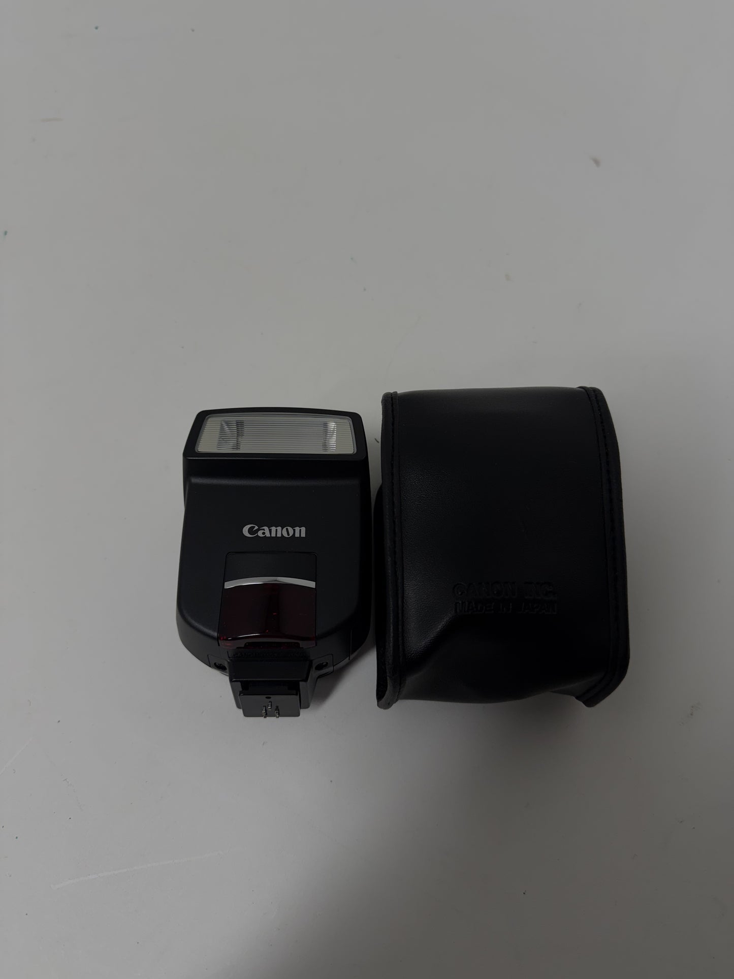 Canon 220EX Flash