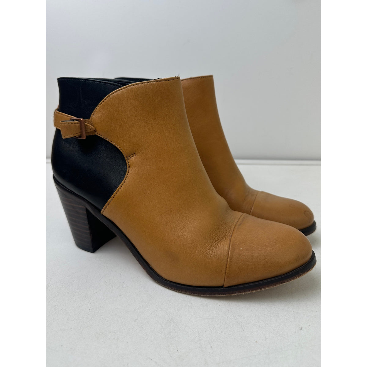 Wolverine 1000 Mile x Samantha Pleet Bonny Two-Tone Leather Ankle Boots Sz 9