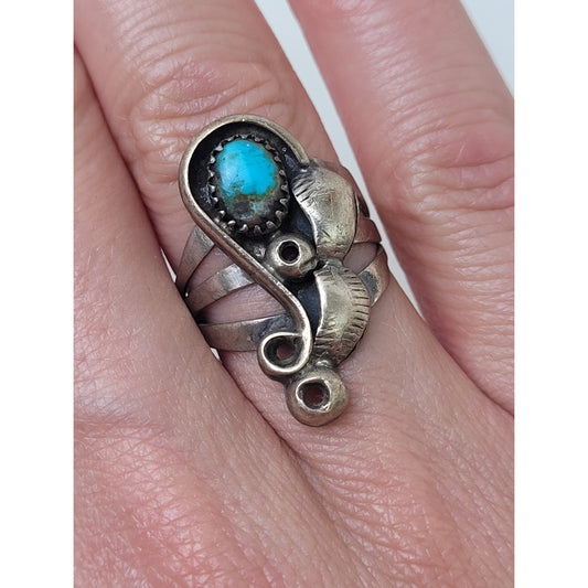 Vintage Navajo Turquoise Sterling Silver Ring Size 6.75