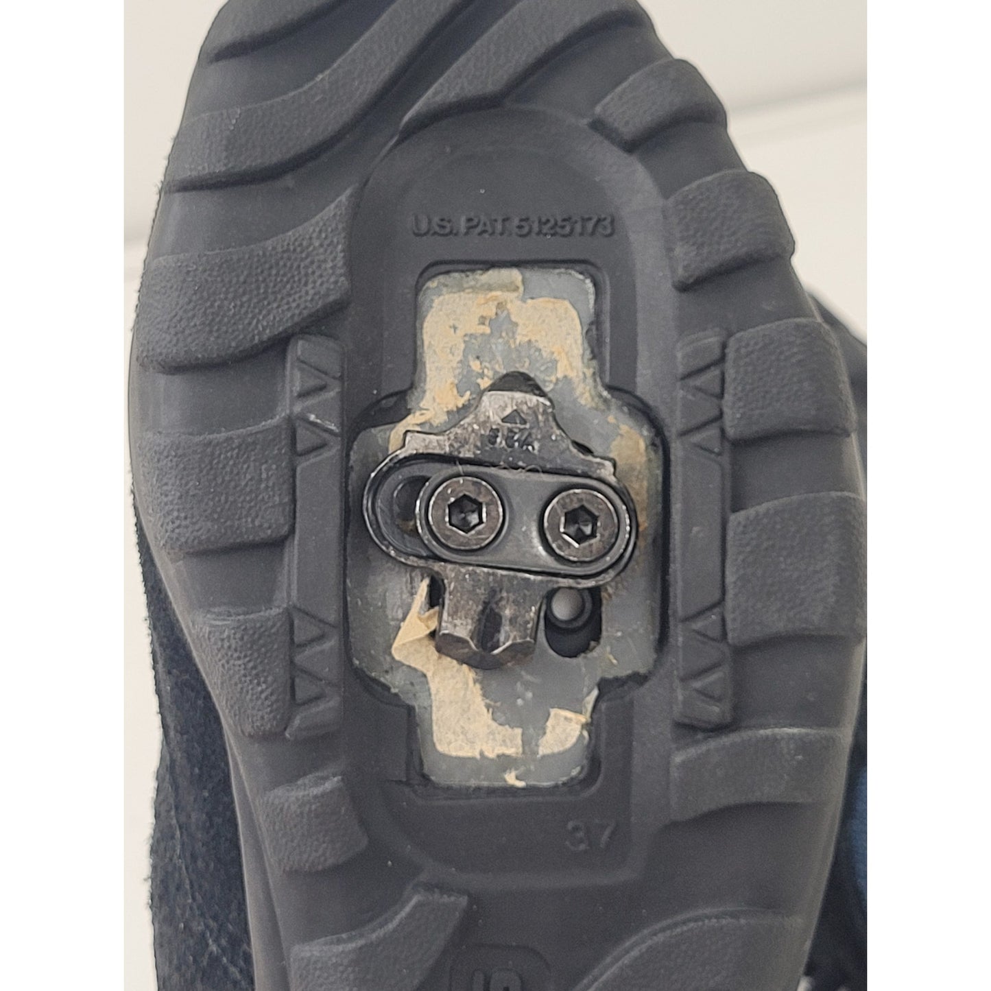 Shimano Leather Clip In Mountain Biking Shoes Women's Size 37 EU/6.5 US