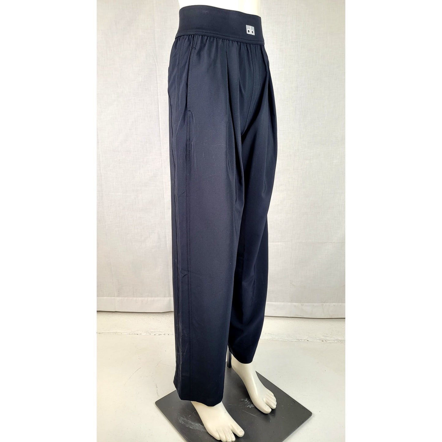 Alo Yoga Wide-leg Pant Pleated Front High Rise Waistband Logo Women's Sz S NWT