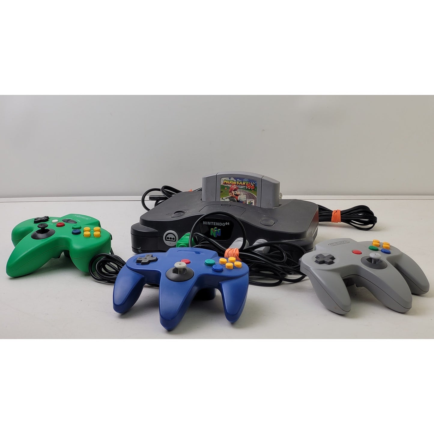 Nintendo 64 NUS-001 Console Bundle w 3 Controllers & Game | Tested & Working