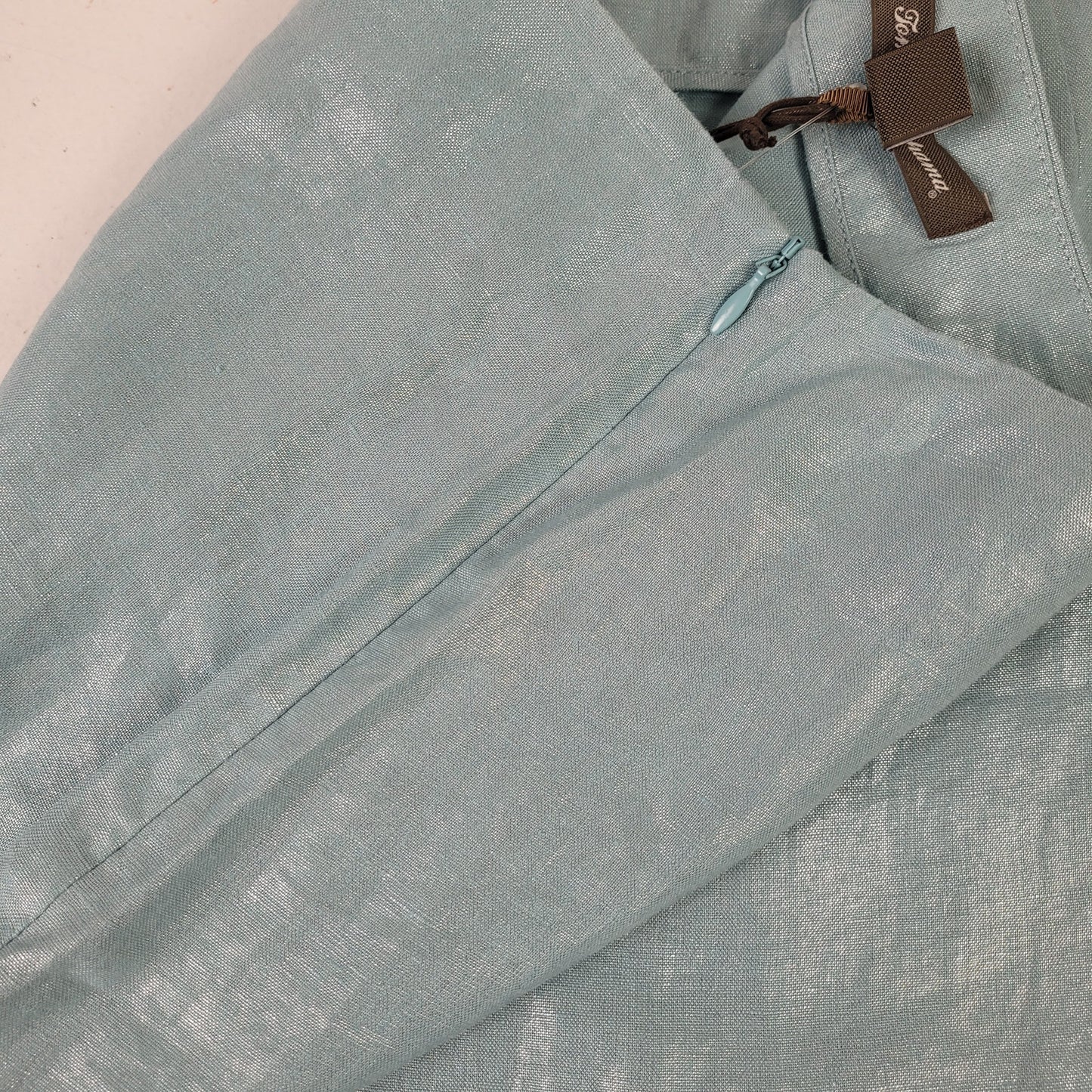 Tommy Bahama 100% Linen Shimmery Blue Mini Skirt w Ruffled Hem Detail Sz 10