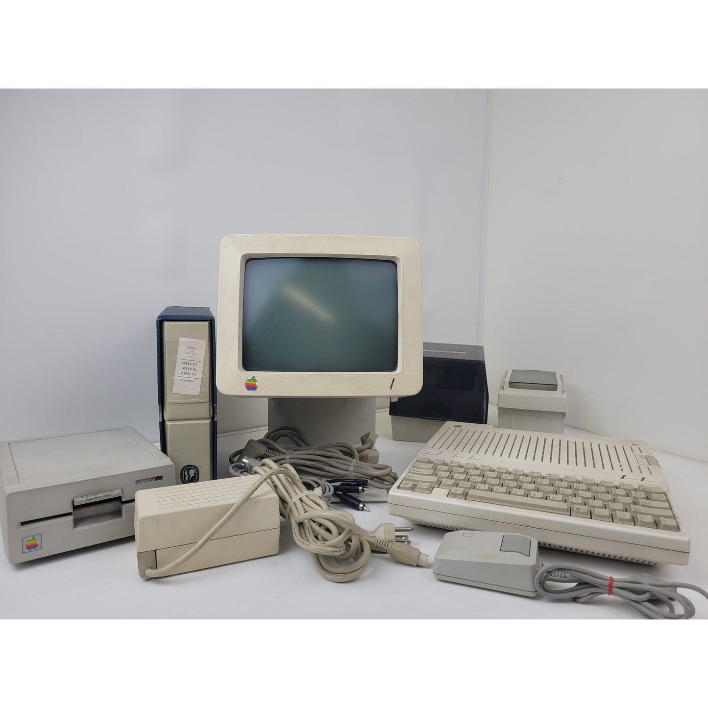 Apple IIc Computer Monitor w Keyboard, Mouse, & External Floppy Drive + Accessories