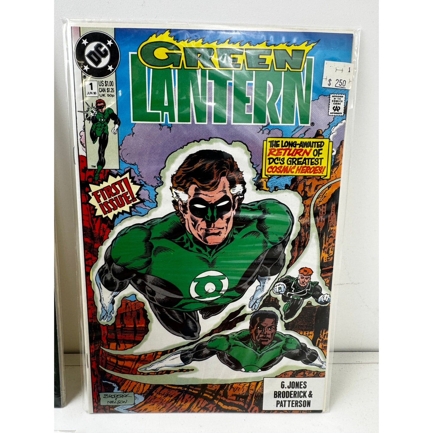 Lot of 10 Various DC Comics (Gotham by Gaslight, DC's Who's Who, Green Lantern+)