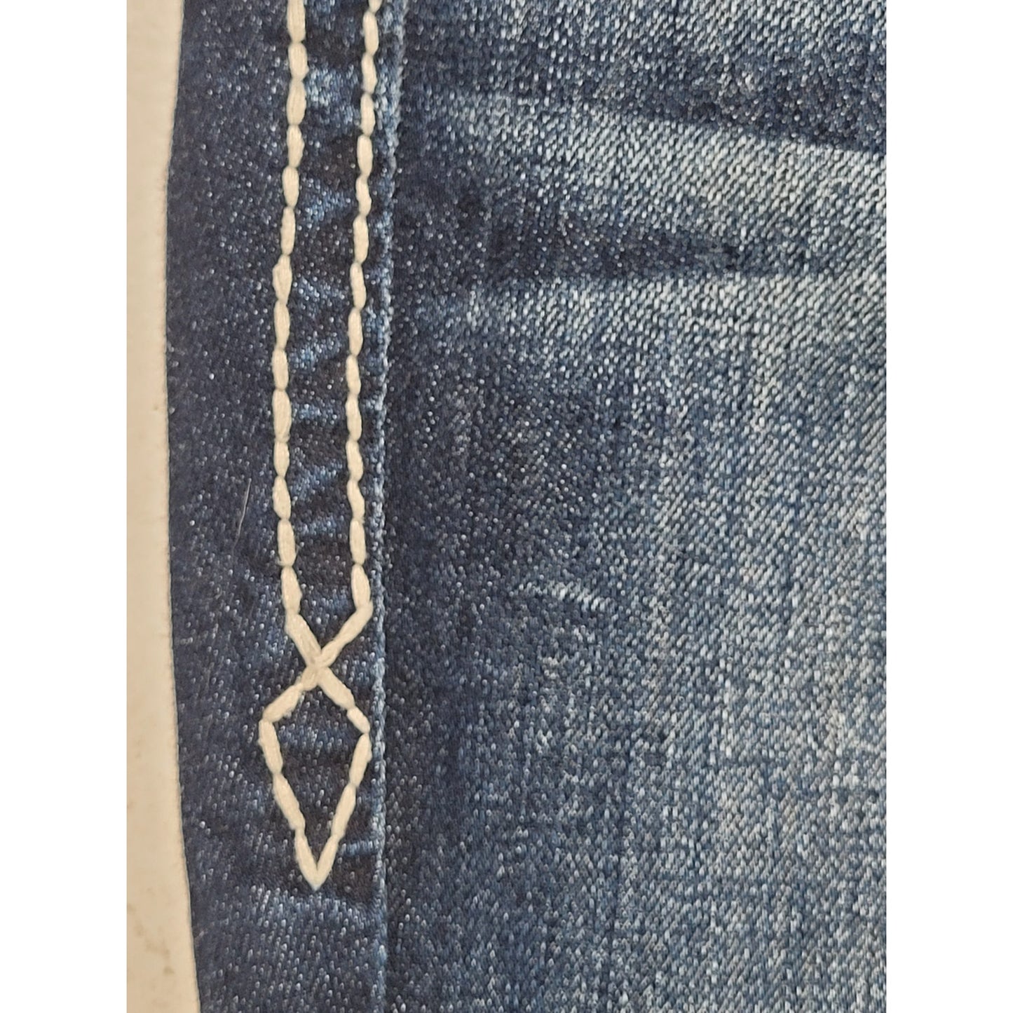 Rock Revival Kai Boot Low Rise Medium-Dark Wash Bootcut Jeans Women's Sz 31