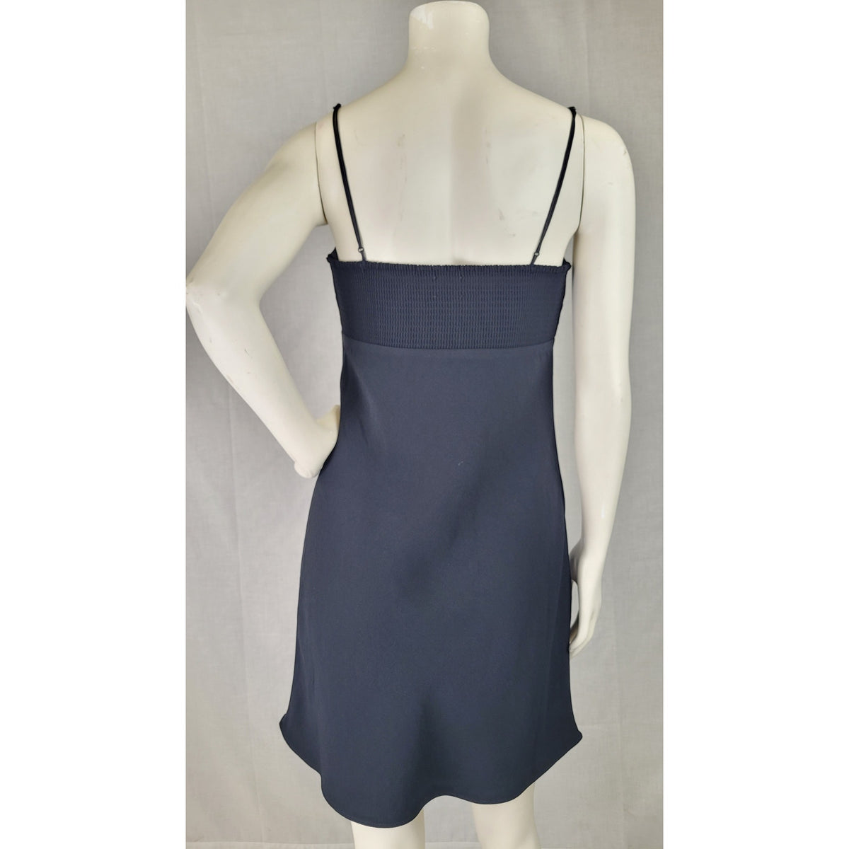 Aritzia Wilfred Foxley Black Crepe Mini Dress Sz 8 NWT