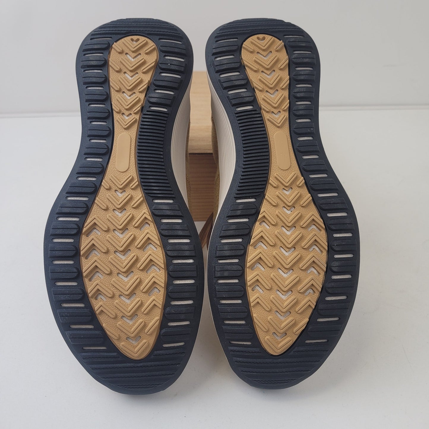 Allbirds Wool Runner-Up Protect High-Top Lace up Sneaker Men's Sz 8.5 NWOB