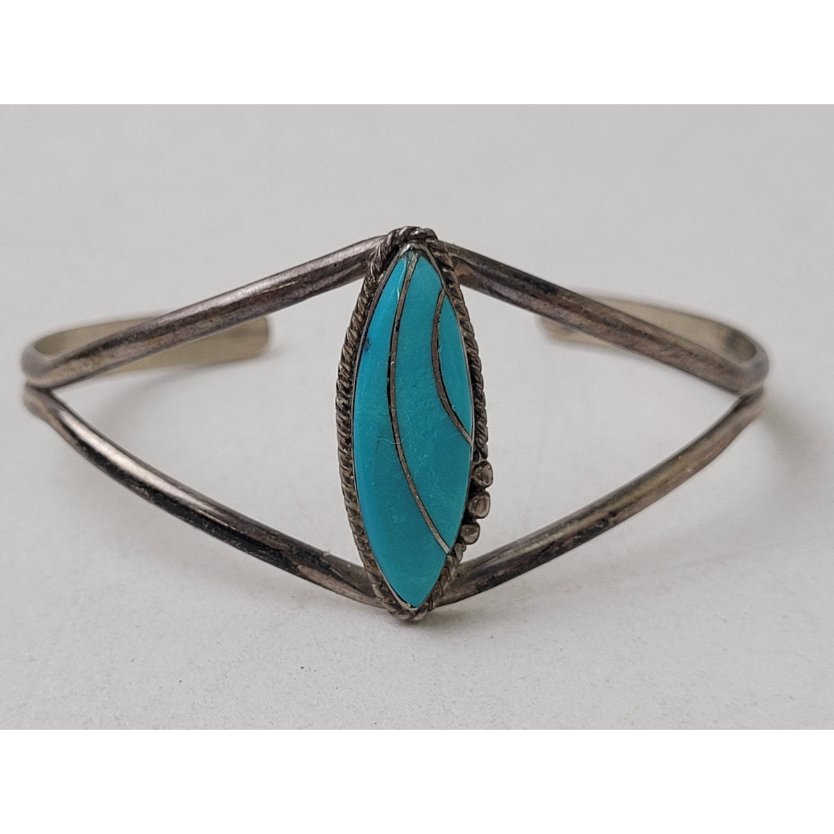 Vintage Navajo Teme Split-Shank Sterling Silver & Turquoise Cuff Bracelet