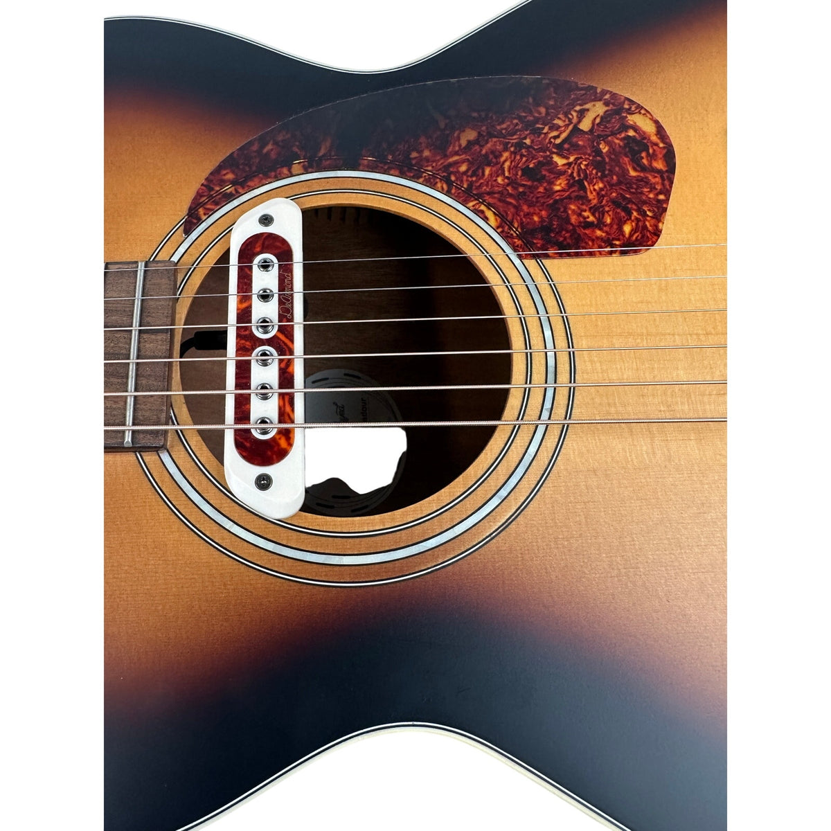 Guild M-240E Troubadour Concert Acoustic-Electric Guitar w/ Gig Bag | Untested
