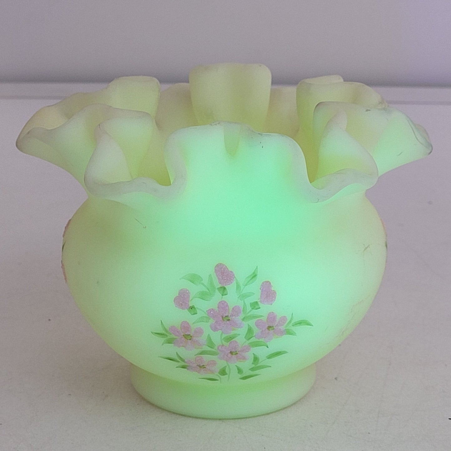 Vintage 1970s Fenton Custard Ruffle Vase Painted Pink Blossoms Signed