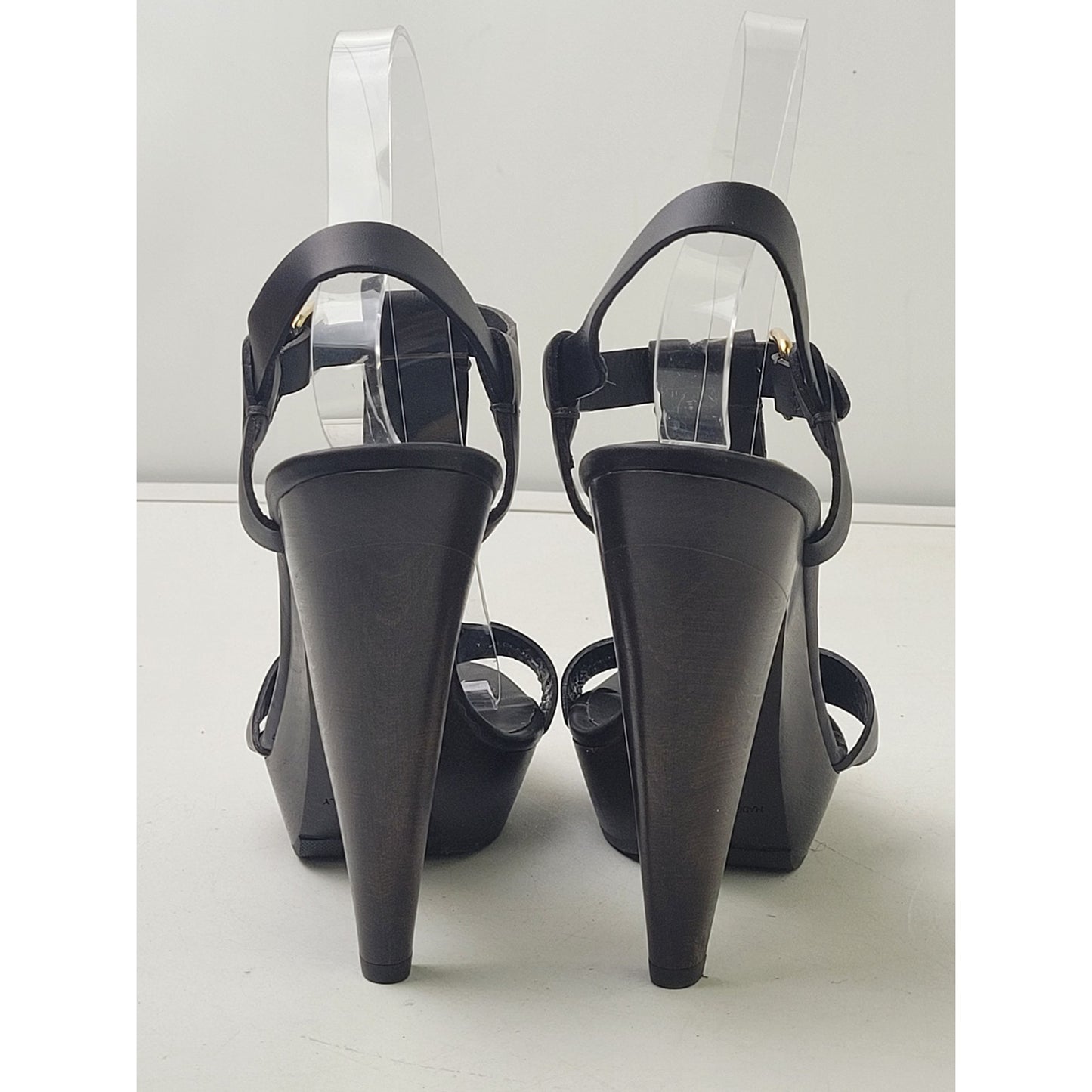 Burberry Brown Leather Gold-Tone Hardware T-Strap Sandals High Heels Sz 38 1/2