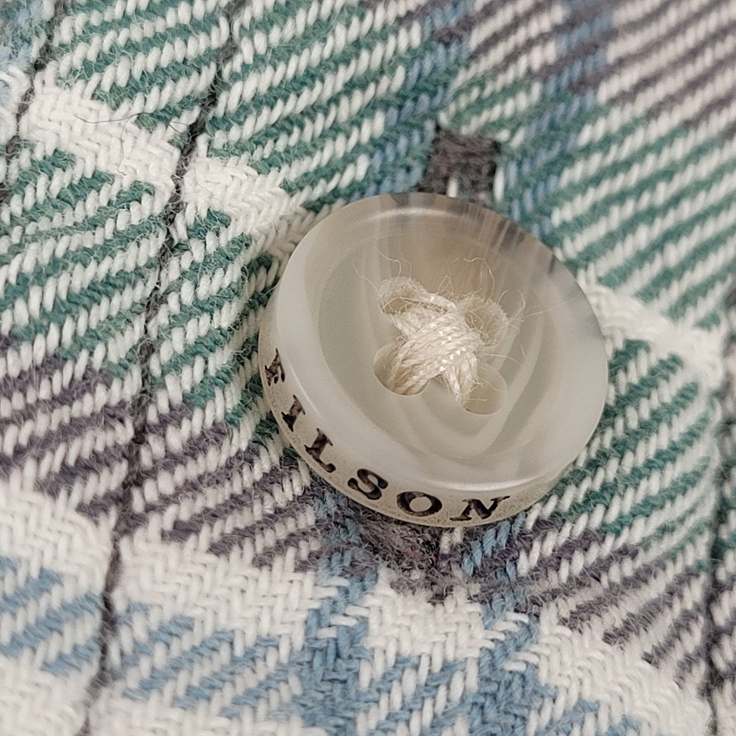 Short Sleeve Alaskan Guide Shirt | Green & Black Plaid | Men's Sz L