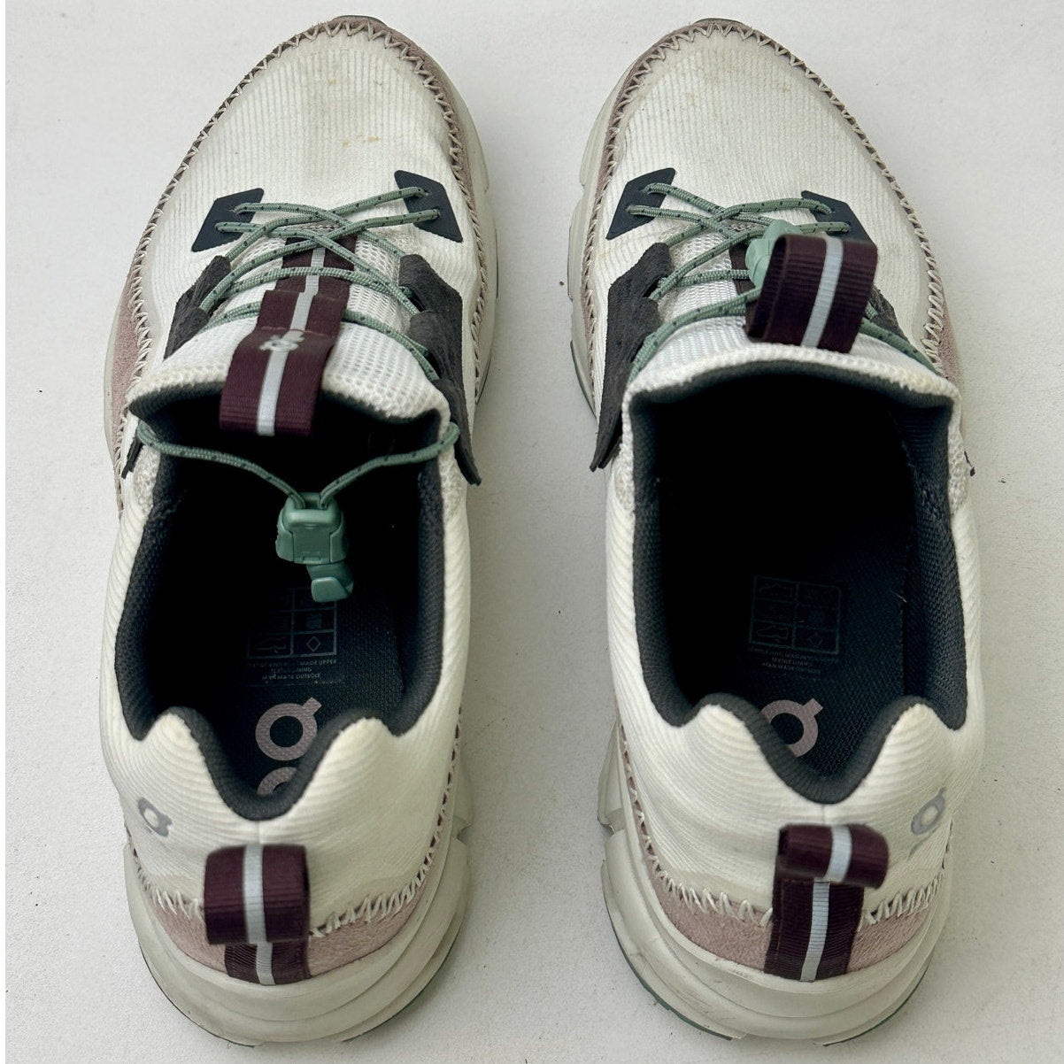 On Cloud Cloudaway "Ice Moss" Sneakers Women's Sz 9