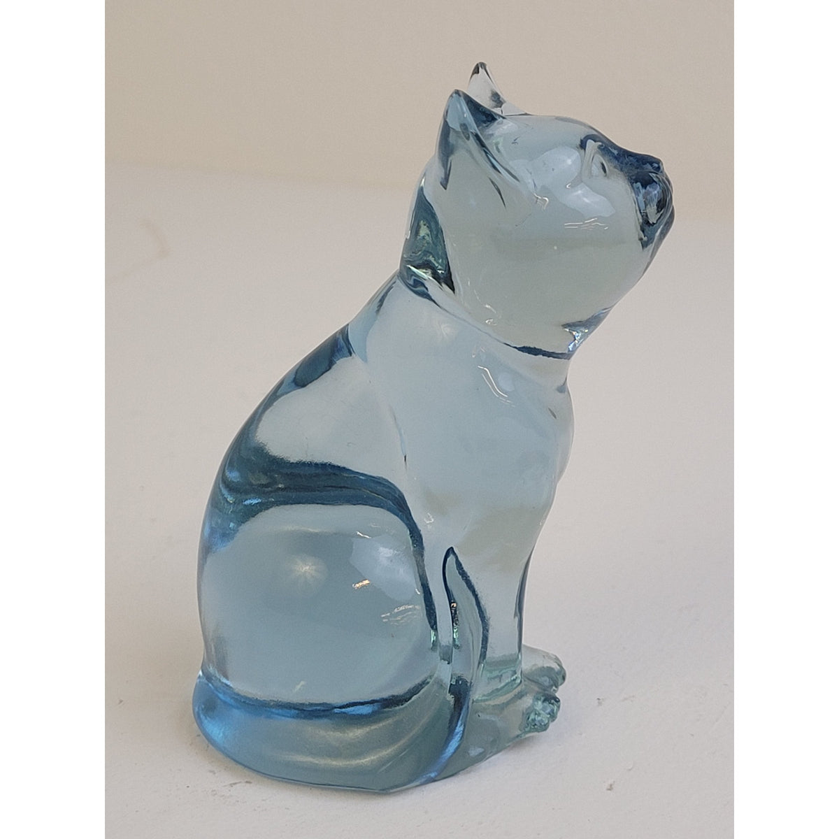 Vintage Fenton Glass Light Sky Blue Sitting Cat Figurine 3.75" H