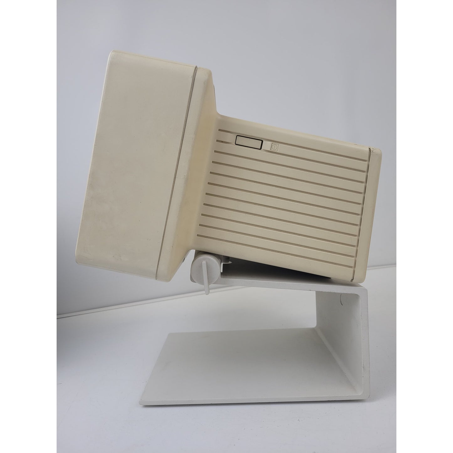 Apple IIc Computer Monitor w Keyboard, Mouse, & External Floppy Drive + Accessories