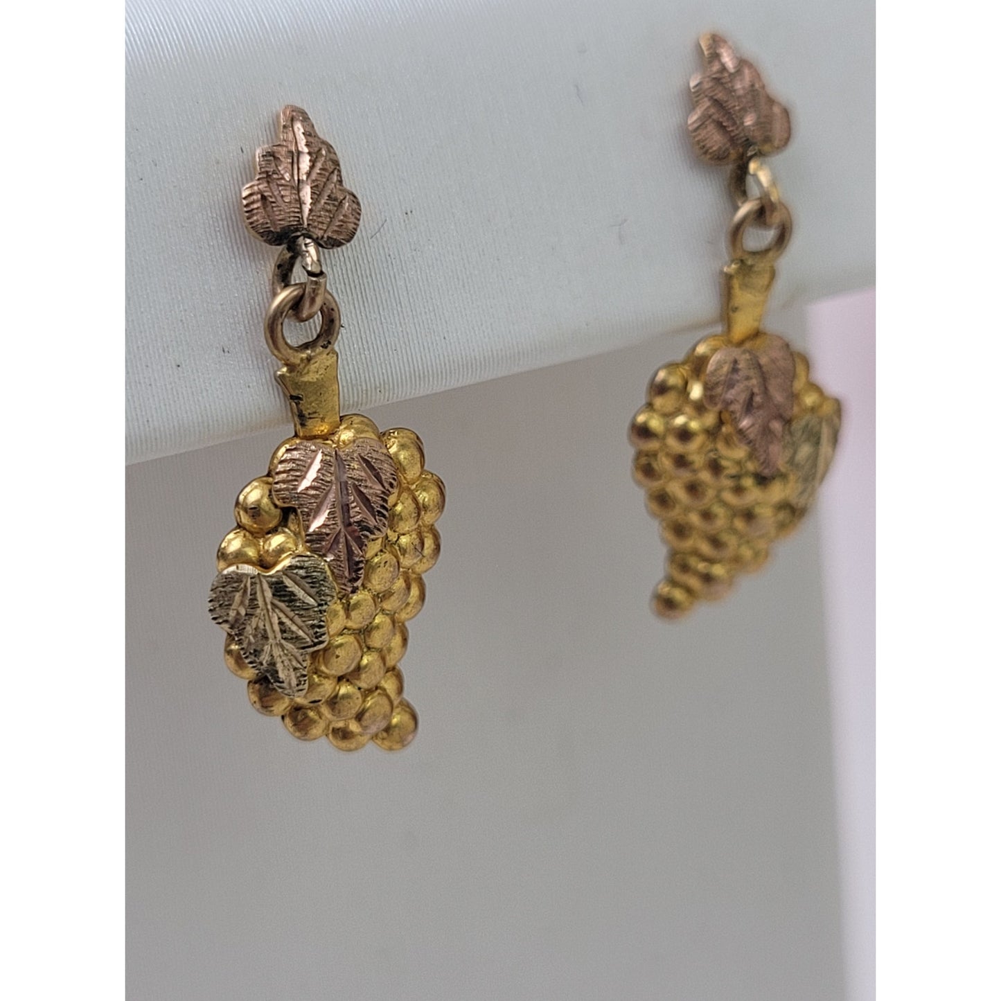 14K Black Hills Gold Grapes Leaves Post Dangle Earrings | 1.74 grams