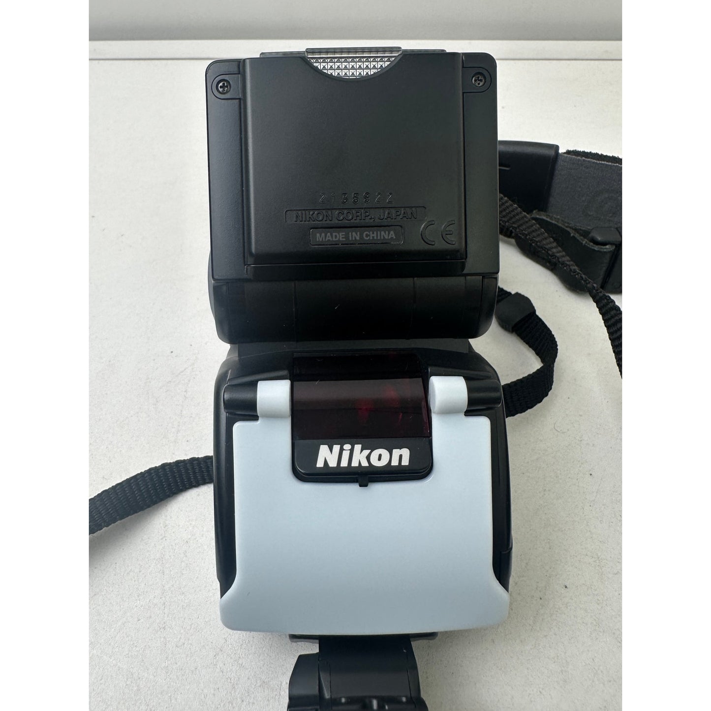 Nikon N80 35mm SLR Film Camera Kit w/ SB-50DX Speedlight Flash Lot | Untested