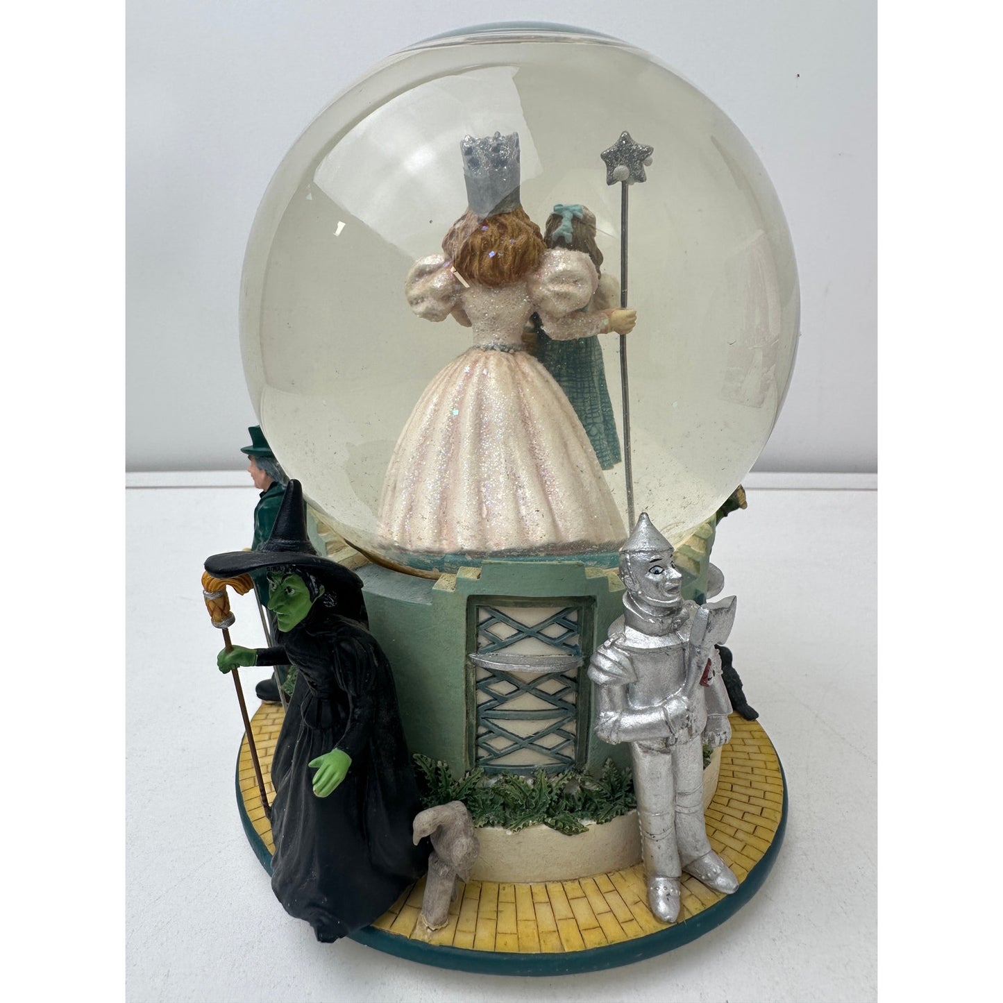 Vintage 1999 Wizard of Oz "No Place Like Home" Musical Water Globe