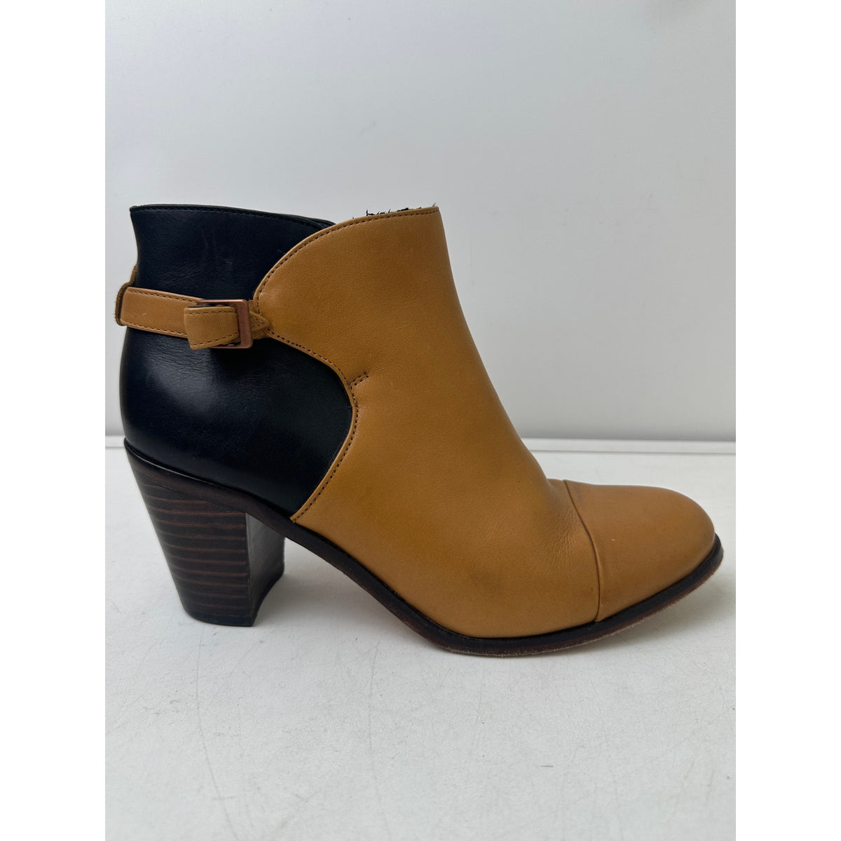 Wolverine 1000 Mile x Samantha Pleet Bonny Two-Tone Leather Ankle Boots Sz 9
