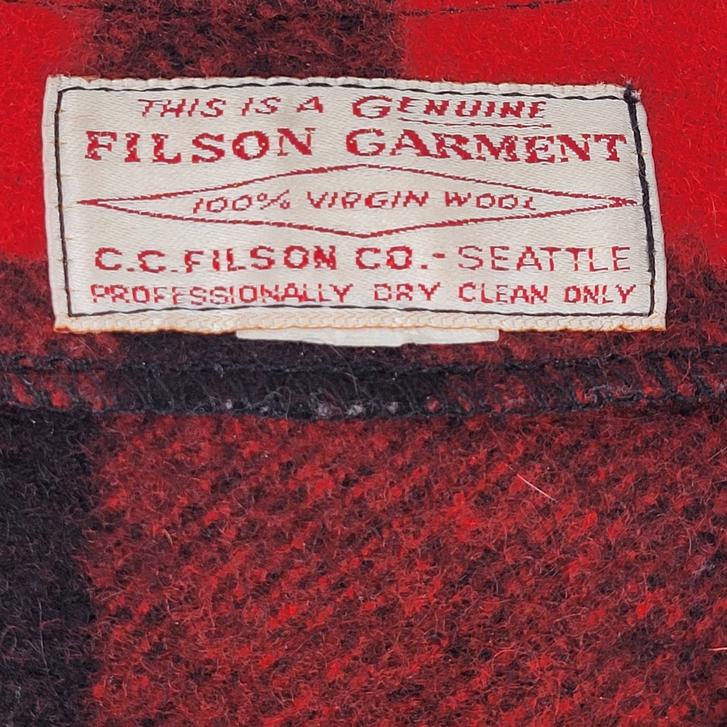 Filson Wool Mackinaw Vest Buffalo Plaid Red & Black | Men's Sz L/XL