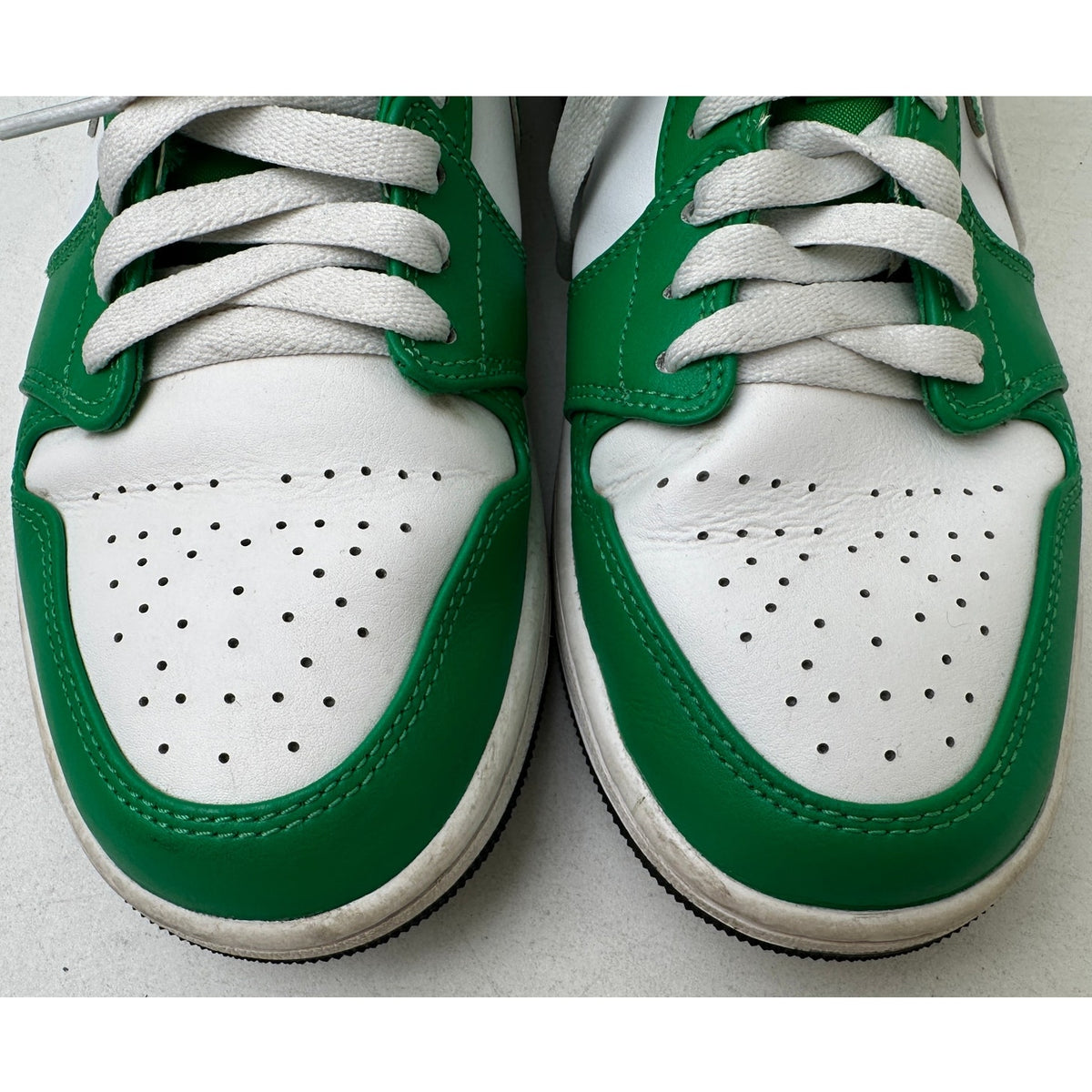 Nike Air Jordan 1 Mid Lucky Green Sneakers Men's Sz 9