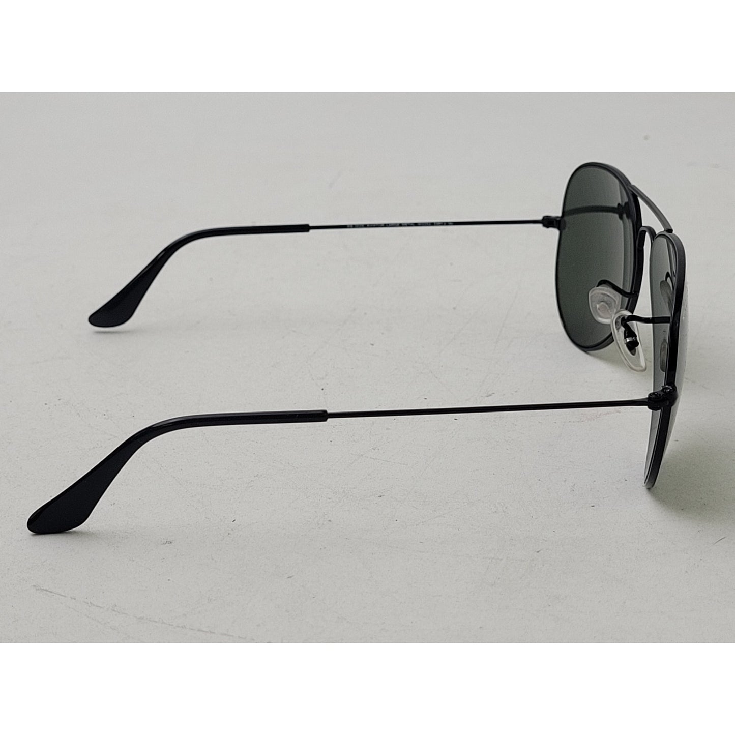 Ray-Ban RB 3025 Black Frames Green Lenses Sunglasses Made in Italy