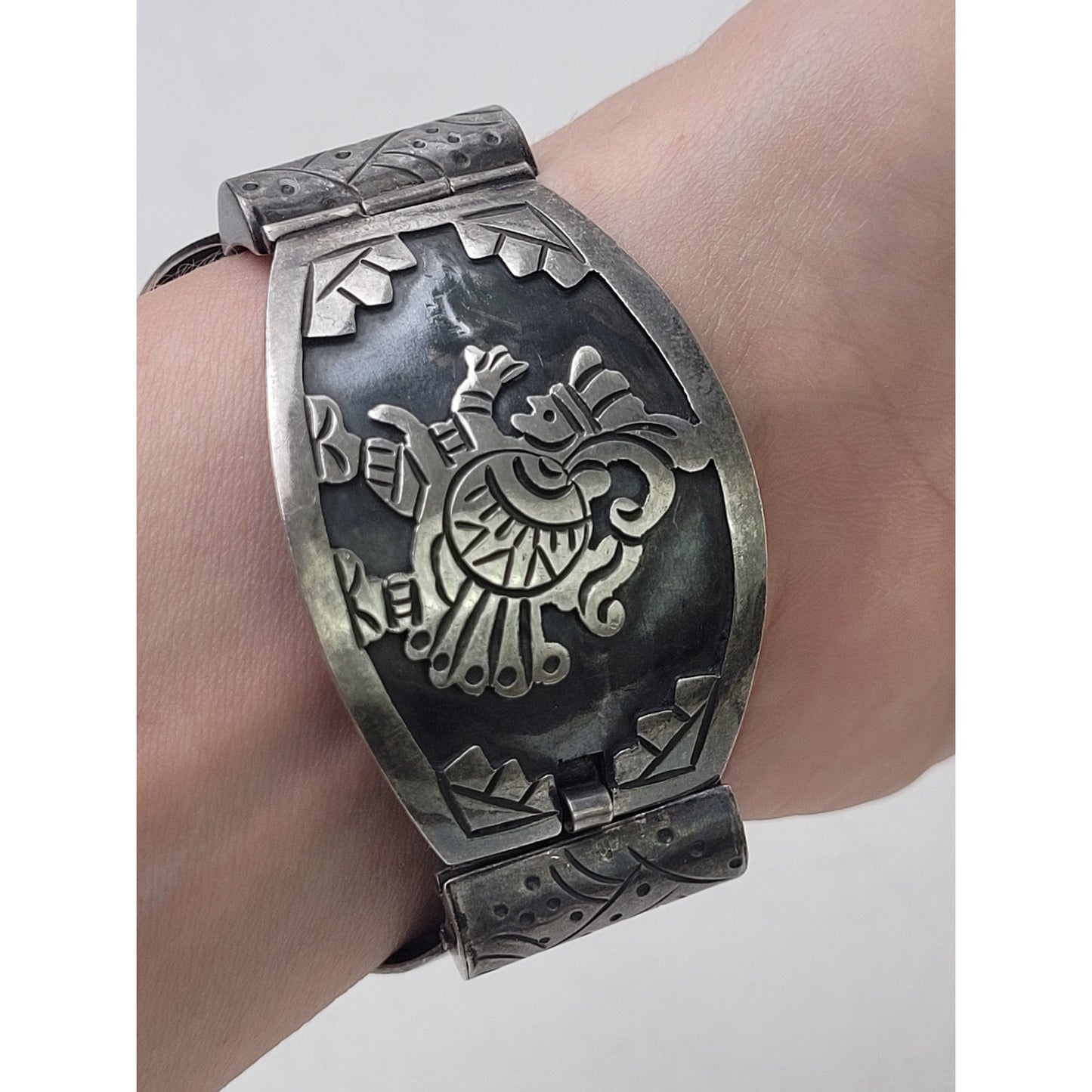 Vintage Mexican Sterling Silver Panel Bracelet Eagle & Aztec Warriors | 42.66 g
