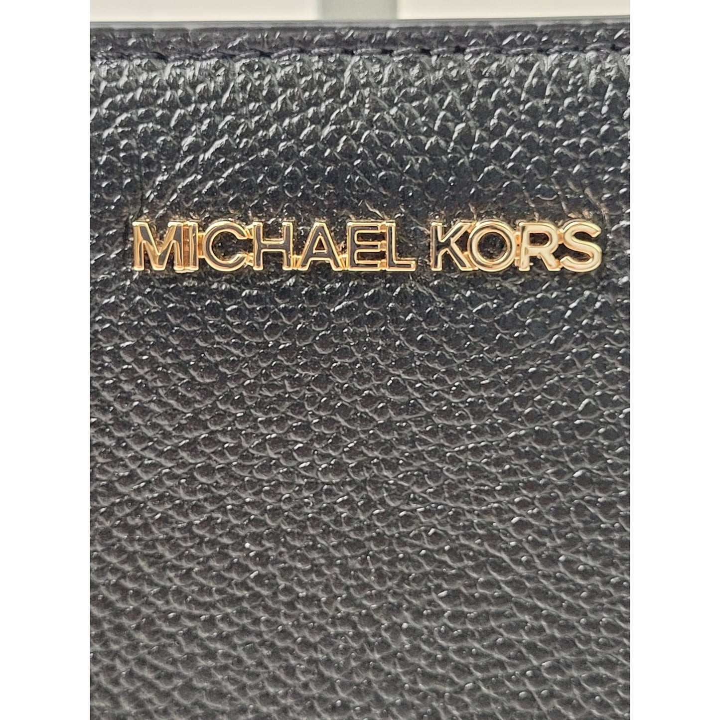Michael Kors Nicole Medium Crossbody Leather Purse Gold-Tone Hardware EUC
