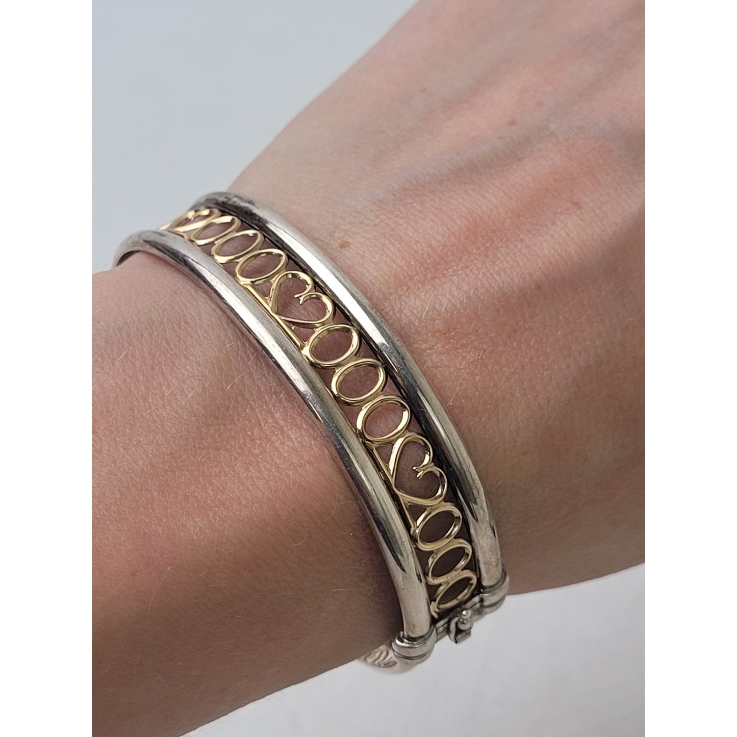 Alwand Vahan 14K Yellow Gold 925 Sterling Silver Bangle Hearts Hinged Bracelet