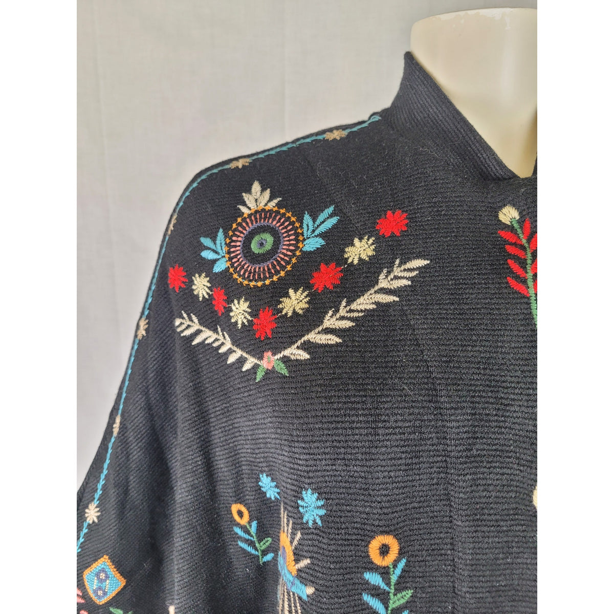 Johnny Was Josiy Poncho w Multicolored Floral & Geometric Embroidery Sz S