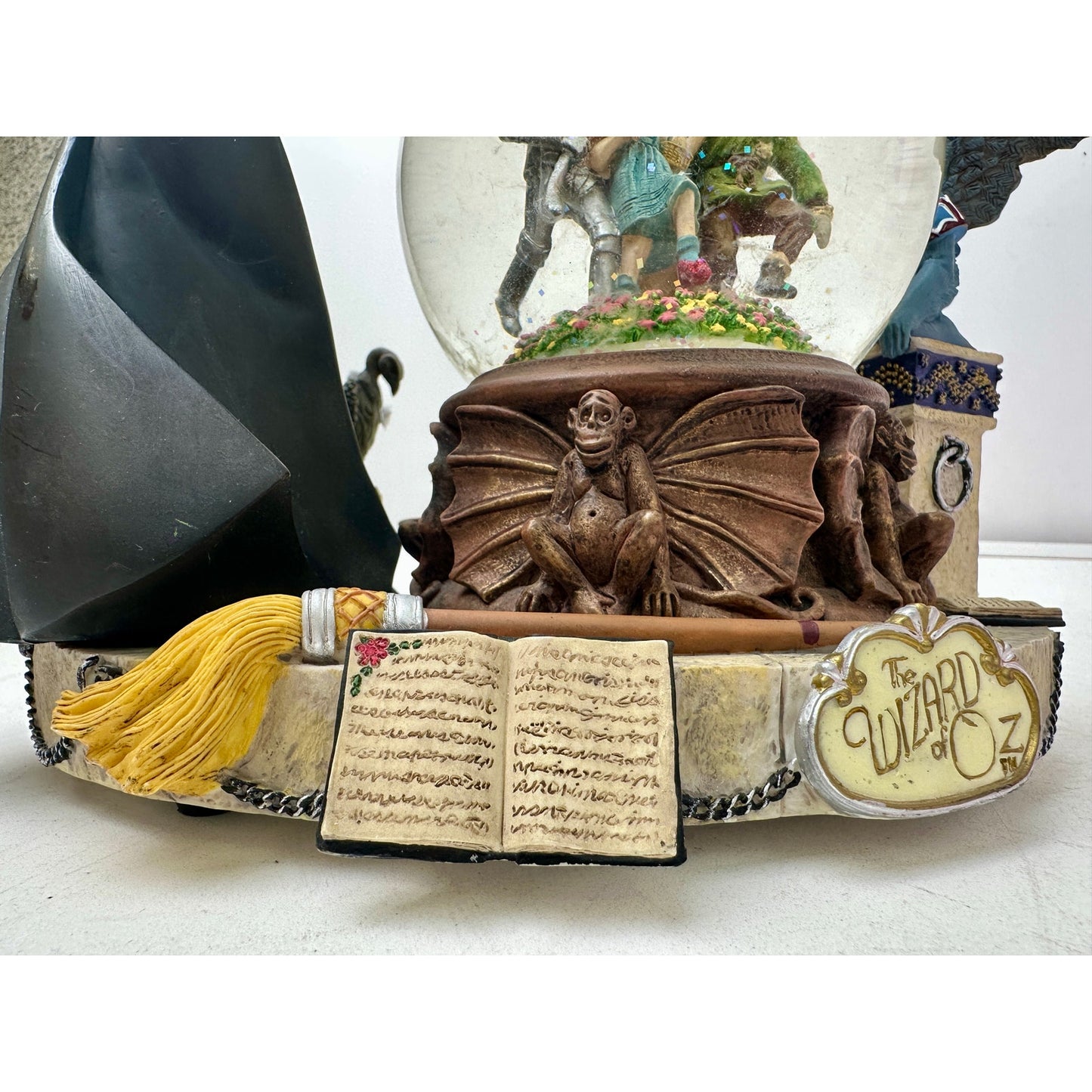 Vintage San Francisco Music Box Company Wizard of Oz Wicked Witch Crystal Ball Musical Snow Globe