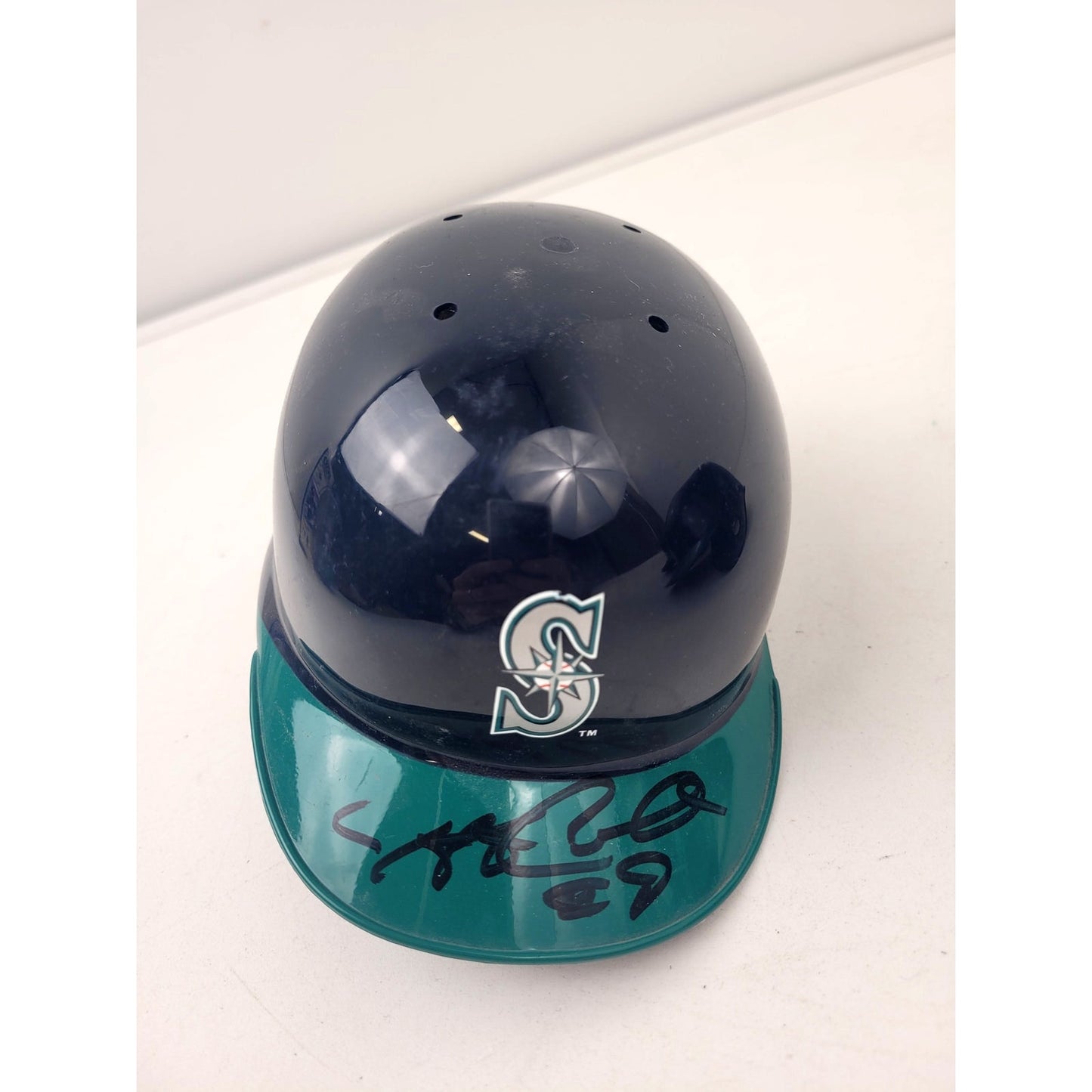 1997 MLB Seattle Mariners Mini Batting Helmets Signed by Athletes - Set of 3