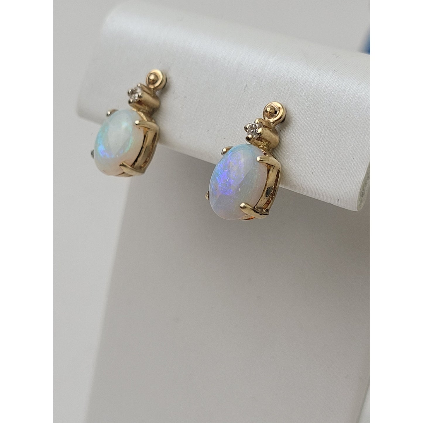 14K Gold Natural Opal & Diamond Earrings w Screw Back | 2.12 grams