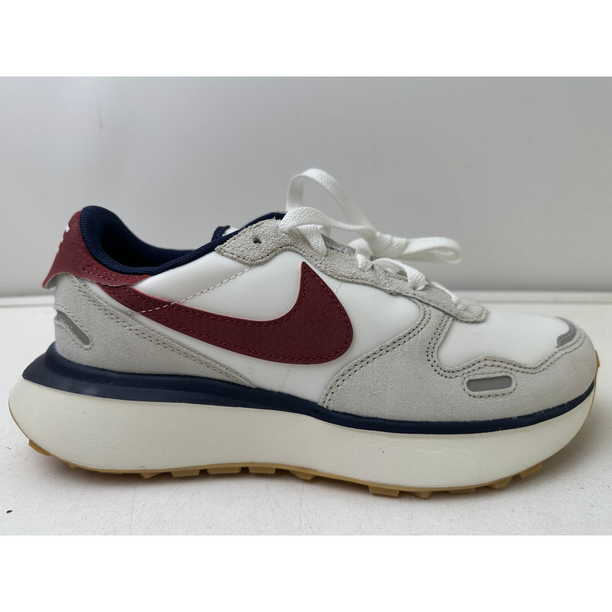 Nike Women's Phoenix Waffle "Light Bone Team Red" Women's Sz 6.5