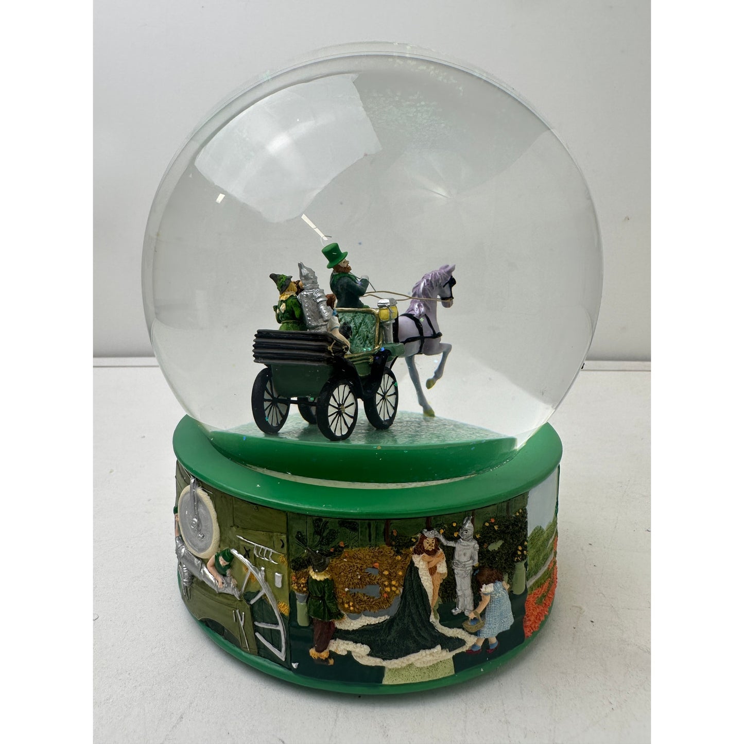 Vintage Westland Giftware Wizard of Oz "Carriage Ride" Musical Snow Globe
